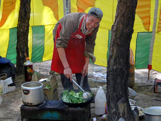 Picknick-Batang Community in Kangra Valley, India